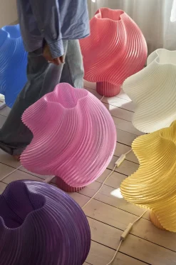 Hot Soft serve Lamp Mega - Vanilla bean Gulvlamper