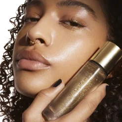 Hot Touche Éclat Blur Primer Ansigt