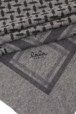 Outlet Triangle Trinity Classic M - 100% cashmere Dame Cashmere|Halstørklæder & Tørklæder