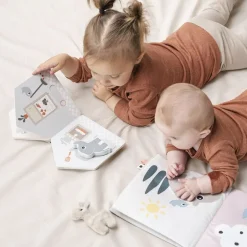 Børn Done by Deer Babylegetøj><noscript><img width=