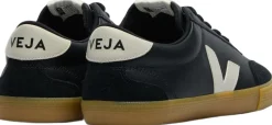 Veja Sneakers><noscript><img width=